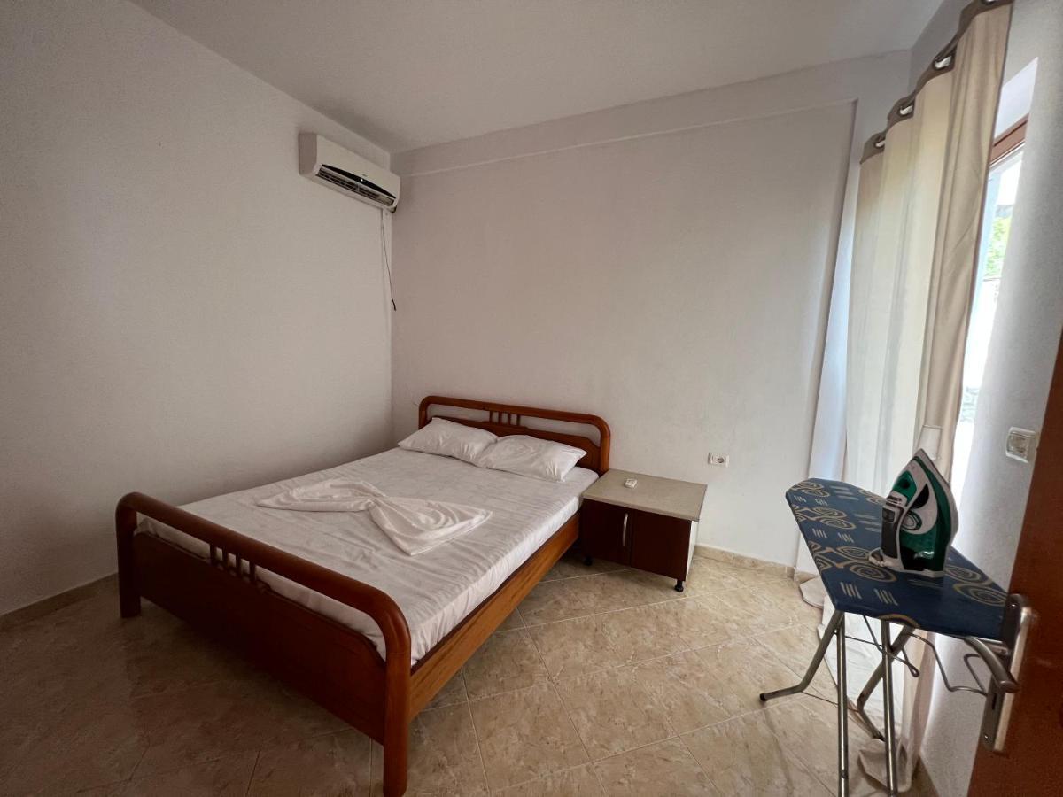 Saranda Apartments Apartment